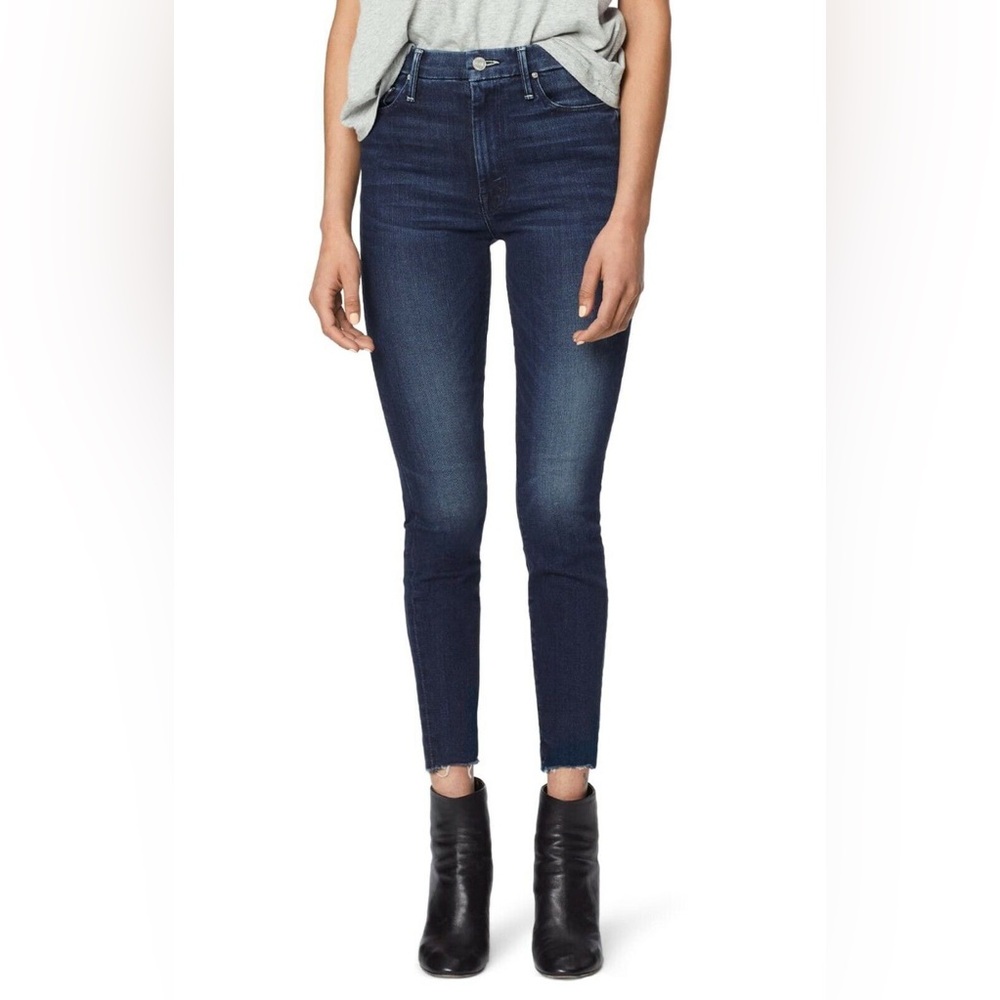MOTHER High Waisted Looker Ankle Fray Jeans 31